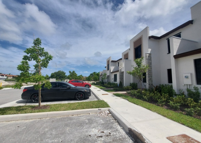 Houses Near Elegant and Modern Newly Constructed 3 bedroom Townhome!!!