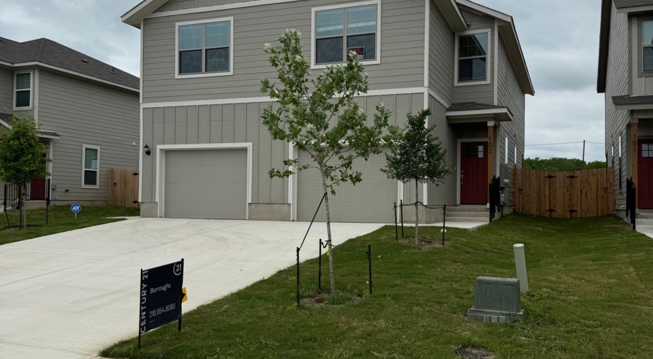 NEW CONSTRUCTION IN GATED COMMUNITY!!! BUILT BY ROSEHAVEN IN MAGNOLIA VILLAGE AT CINCO LAKES THESE LOVELY DUPLEXES OFFER 3 BEDROOMS & 2.5 BATHS*1.5 CAR GARAGE W/ OPENER