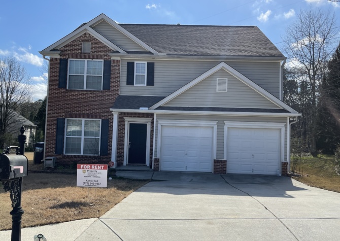 Houses Near Ready to Move-In 3 Bed/2.5 Bath SFH - Rent in Snellville ? Rent $1875