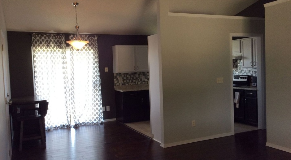 Southwest Wichita Home - Beautiful Interior in a GREAT Neighborhood ***AVAILABLE NOW***