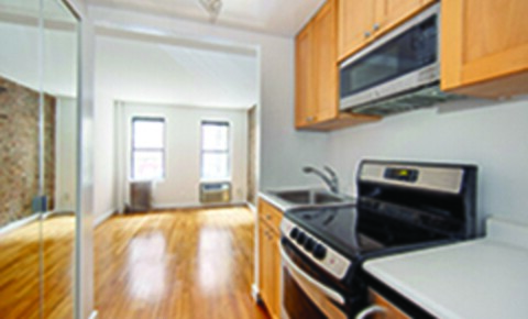 Apartments Near Lehman College NO FEE! Located on Soho's BEST Tree Lined Street. 1 Bedroom Avail -GREAT DEAL - NEAR NYU! OPEN HOUSES BY APPT ONLY for CUNY Lehman College Students in Bronx, NY