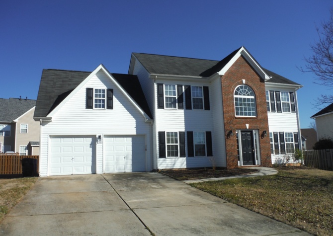Houses Near Mooresville School District