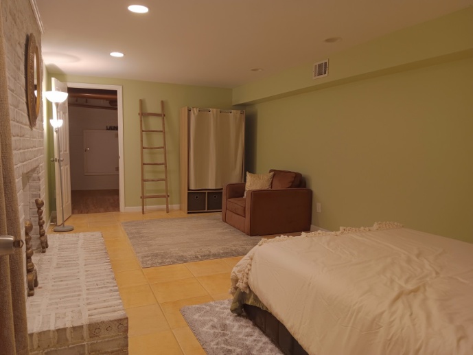 Furnished 1 BR /1 BA in Daylight Basement. Utilities Included. Private entrance.