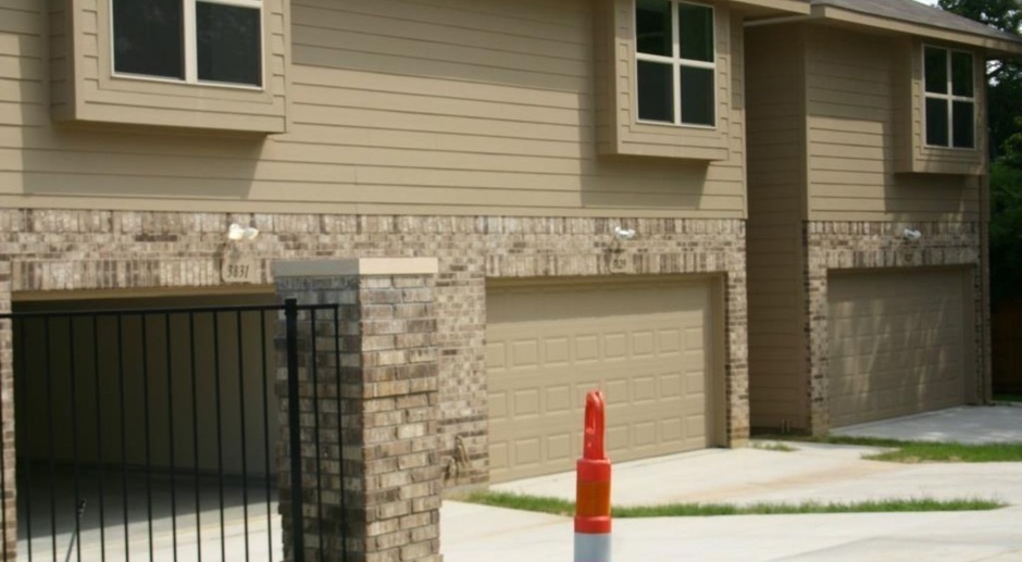 Gorgeous Townhouse for rent in Euless! 