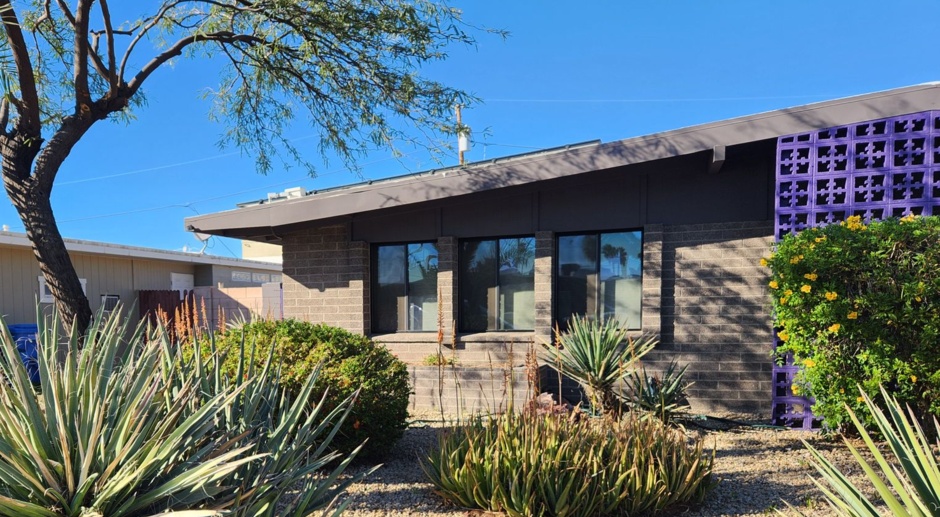 Modern 3bed/2bath Home for Rent in Phoenix! 