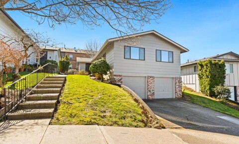 Houses Near Oregon Lovely Updated Gresham Townhome Style Condo! for Oregon Students in , OR