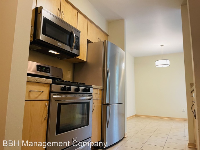 St Anthony Park Apartments!  Beautiful large 2 bedroom Apartments