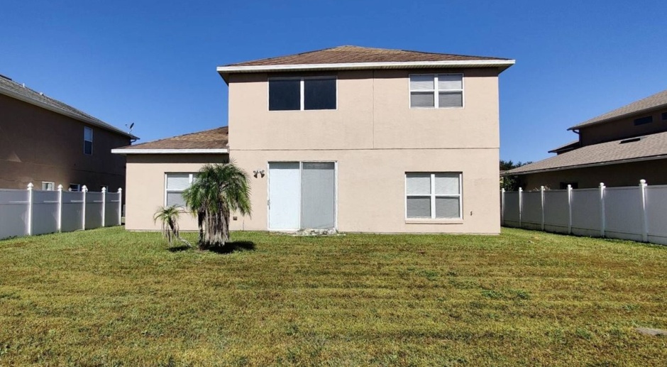 Beautiful Two-Story - 3 Bed 2.5 Bath with Bonus Room in Brighton Lakes! **Half Off First Full Month Rent + $200 If Move In By 5/1**