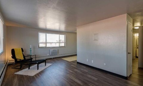 Apartments Near New Dimensions Beauty Academy Inc 4390 E Mississippi Ave for New Dimensions Beauty Academy Inc Students in Parker, CO