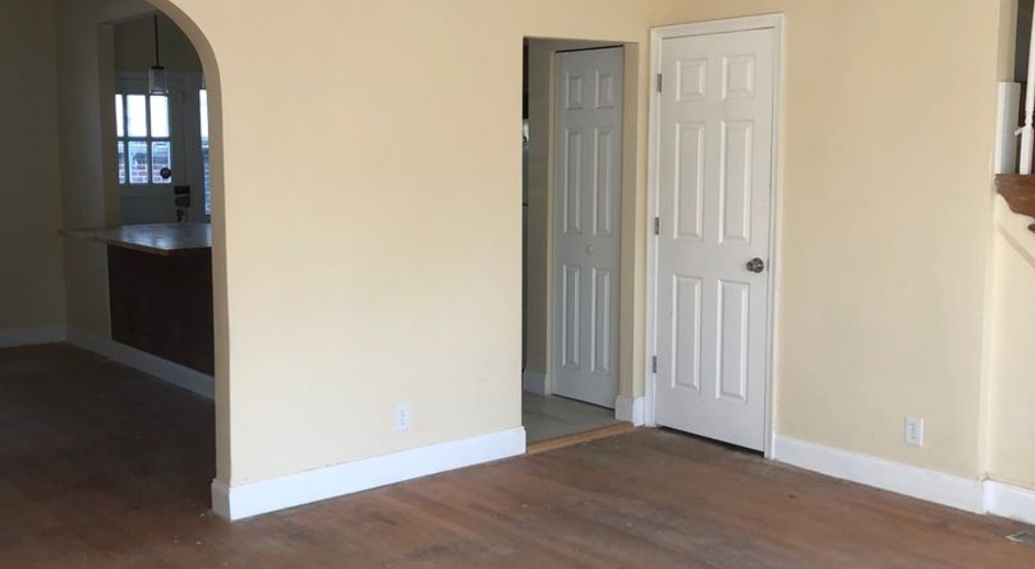 3 Bdrm 2 full bathrooms recently renovated 
