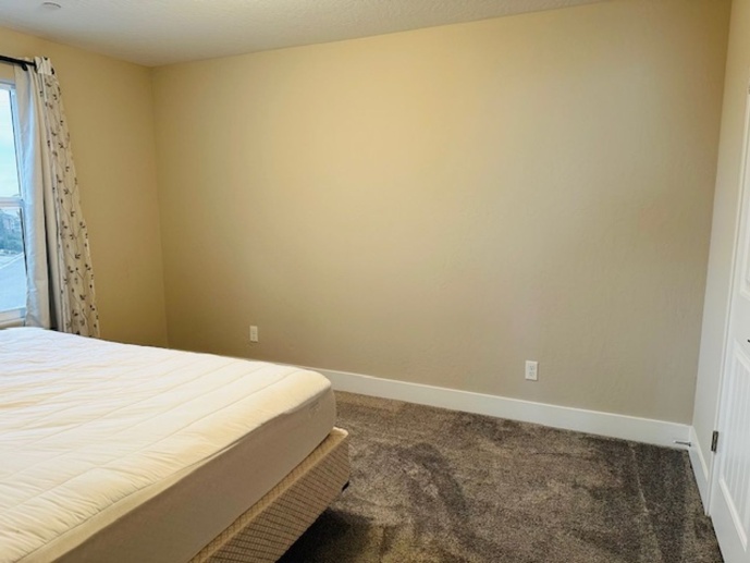 $3,200 West Fresno, Zero Deposit- Ask Me How, 4 Bedroom+Loft, Solar Panels, W. Norwich Ave.
