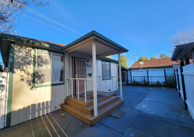 Houses Near 6 Month Lease Option - 1530 49th Street - Sacramento 95815