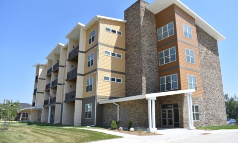 Apartments Near Omaha Freedom Village of Bellevue for Omaha Students in Omaha, NE