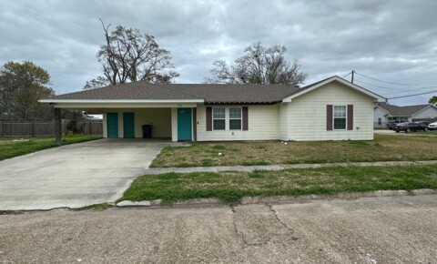 Houses Near Demmons School of Beauty HOME FOR RENT | Lake Charles for Demmons School of Beauty Students in Lake Charles, LA