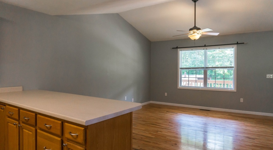 Beautiful Three-Bedroom House in West Asheville