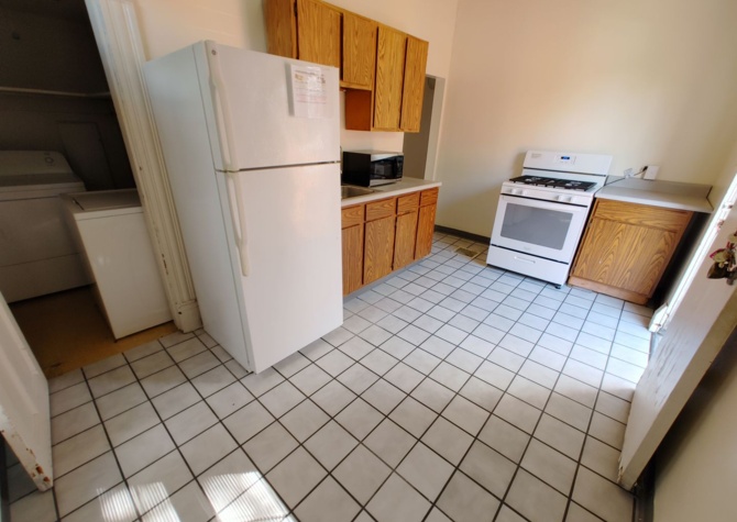 Apartments Near $1,300 – 2 Bed / 1 Bath on 10th Ave close to Wexner Medical Center