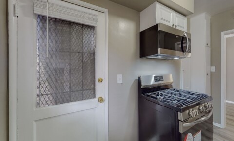 Apartments Near ELAC 1818 N Kingsley Drive for East Los Angeles College Students in Monterey Park, CA