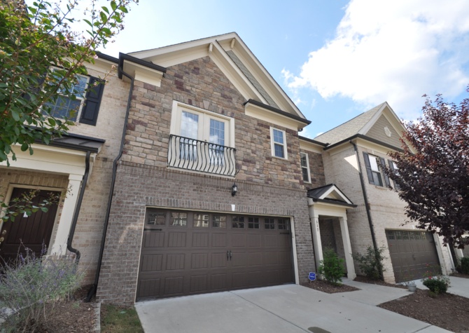 Houses Near Luxury West Cary Townhome Available Immediately