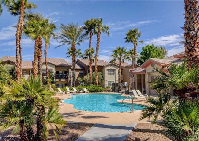 Houses Near Stunning Condo in Las Vegas Oasis!