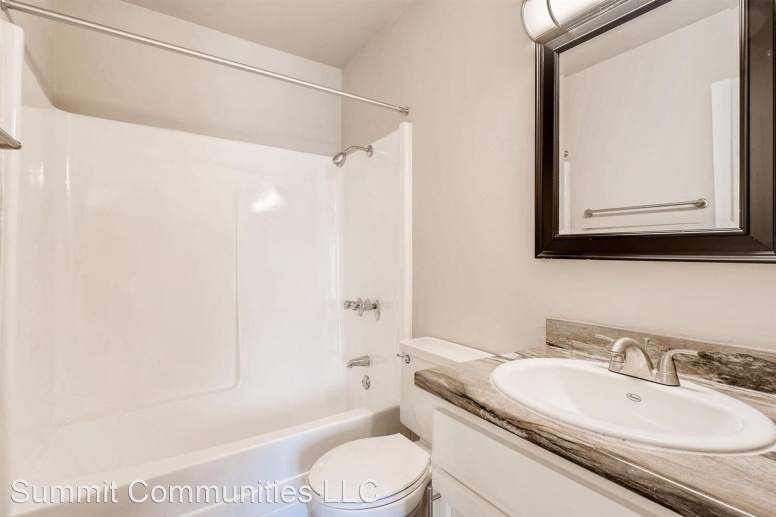 Newly Renovated in 2022 with in-unit Washer/Dryer!  Summer Specials!