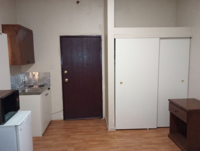 Furnished Studios Available - DTLA area