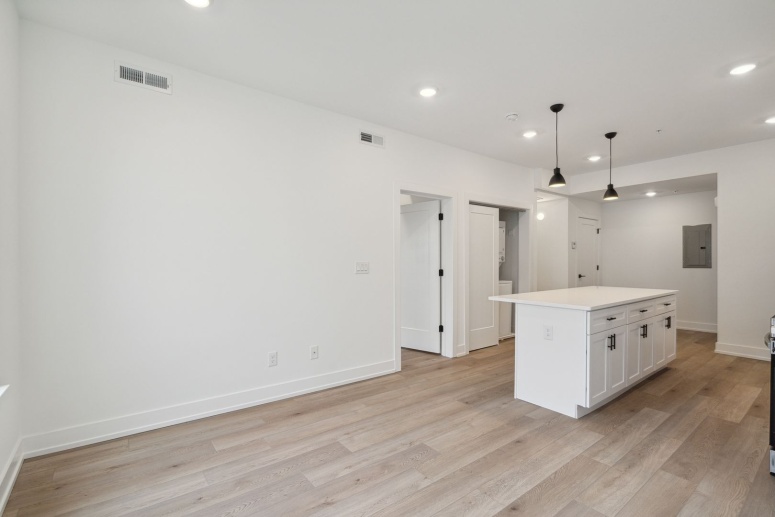 New Construction 1 Bedroom in the Heart of Francisville! Fitness Center, Dog Area, and More!
