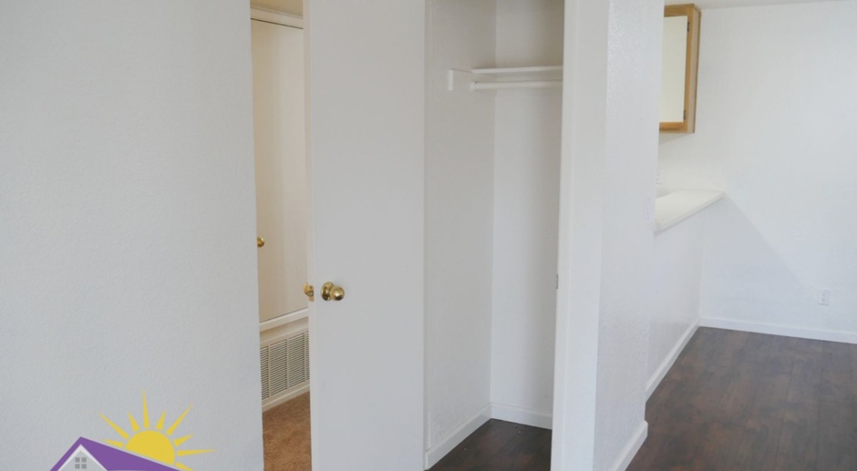 Cozy 1 Bed 1 Bath 688 Sq. Ft. Amherst Place Condo in Sacramento