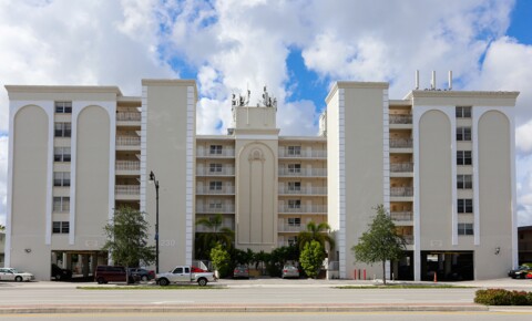 Apartments Near Barry Hollywood Cambridge Partners LLC for Barry University Students in Miami Shores, FL