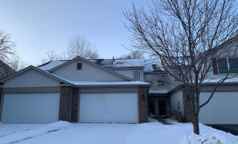Houses Near St. Olaf 2 BR/3 BA townhome in Lakeville! for St. Olaf College Students in Northfield, MN