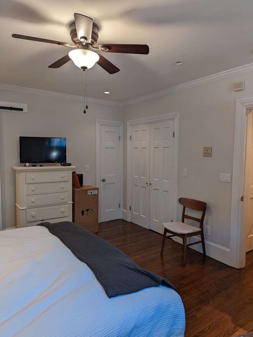 South End 2 BR 2 BA on Dartmouth St for 7/1