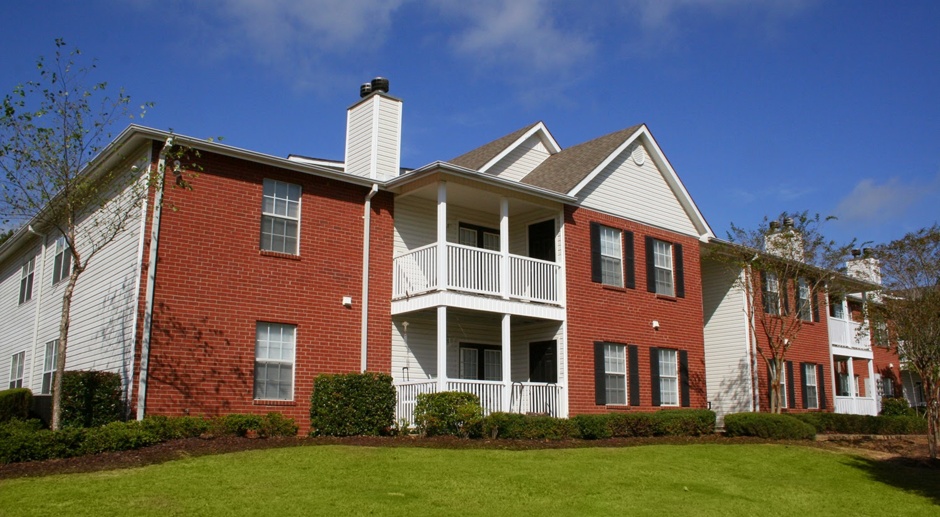 Reserve At Woodchase Apartment Homes