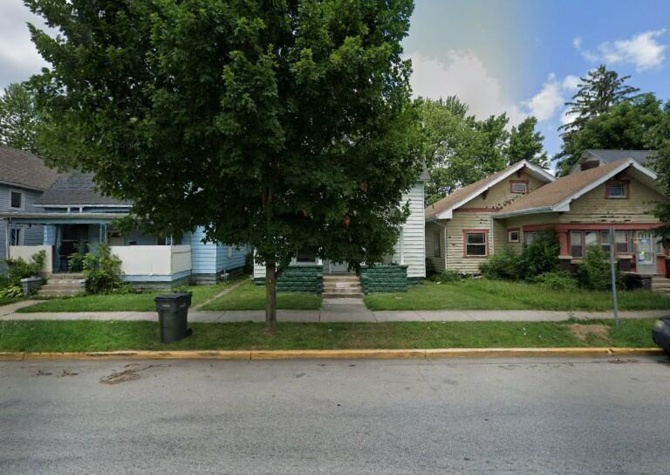 Houses Near This is a very nice home, Remodeled 2 years ago with Large Living