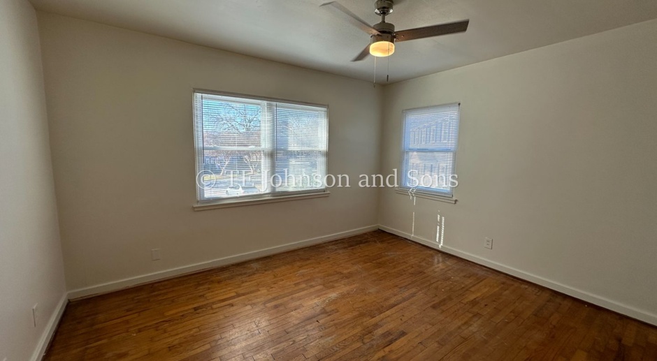 A Great Condo close to Baptist Hospital and Park