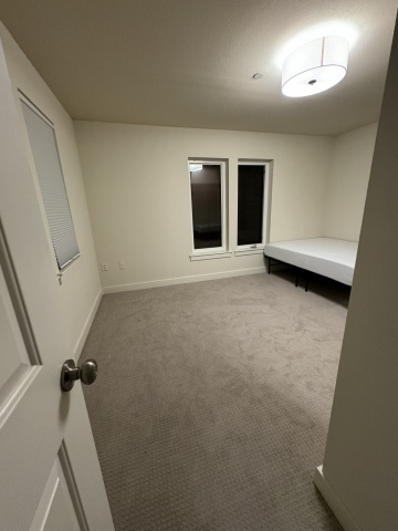 Furnished private room right next to Caltrain/VTA station