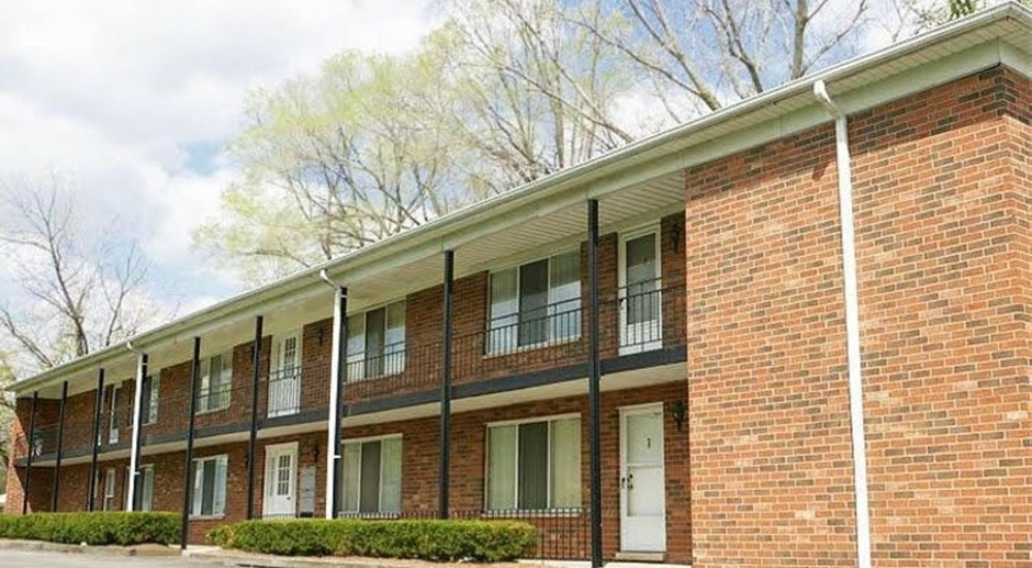 Clawson One Bedroom and One Bathroom Apartments 