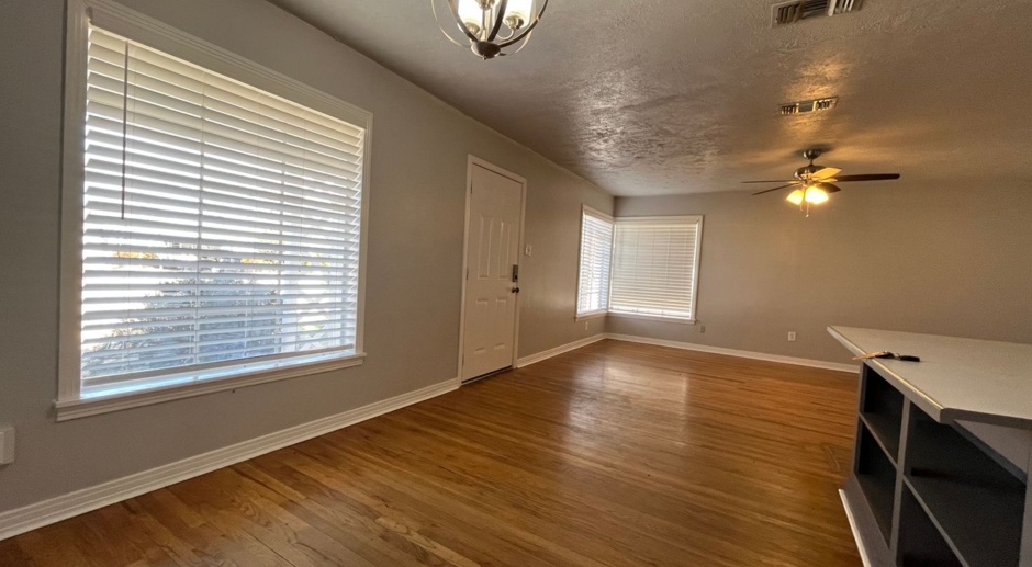 3/2 near Tech and Hospital District!