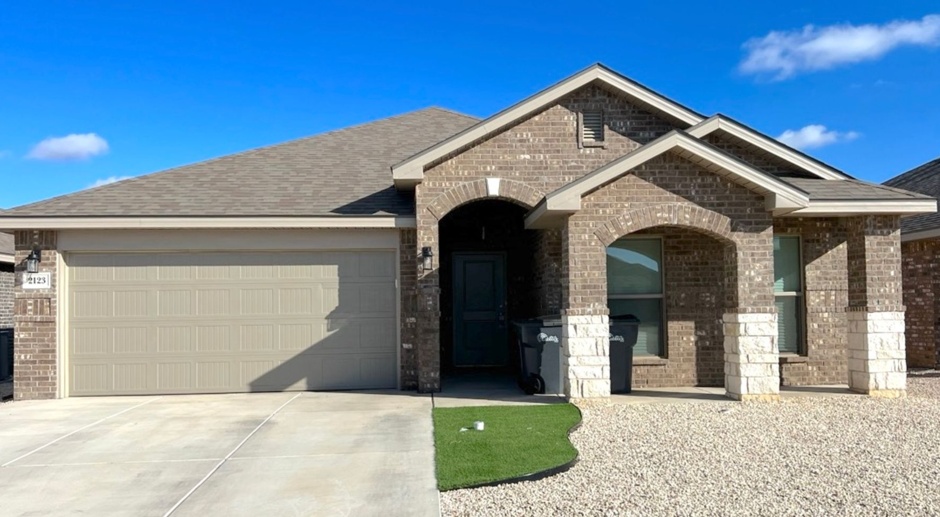 4 Bedroom Home Available In Willowbend!