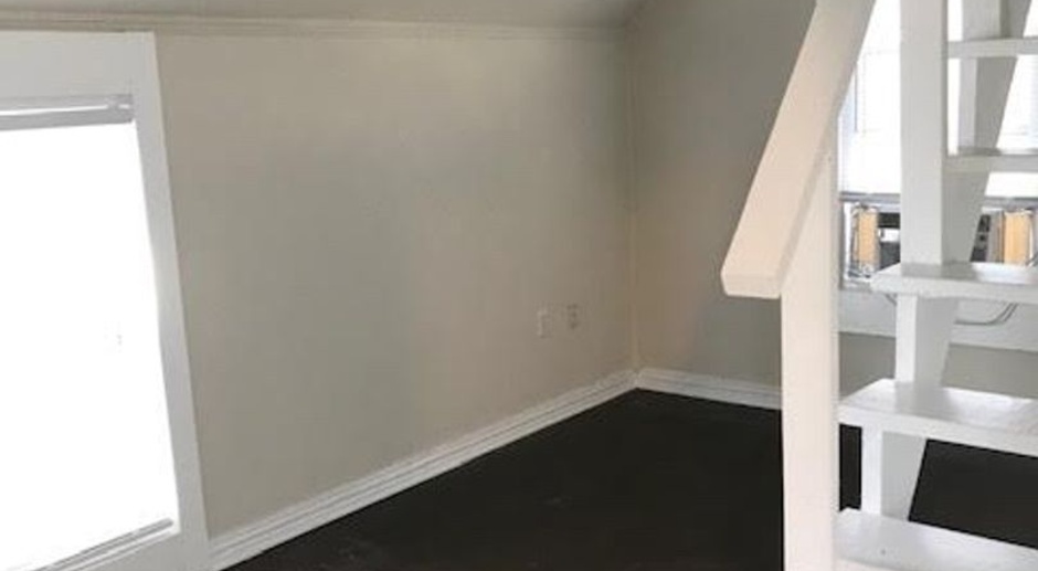 1 Bedroom Garage Apartment on Austin Avenue
