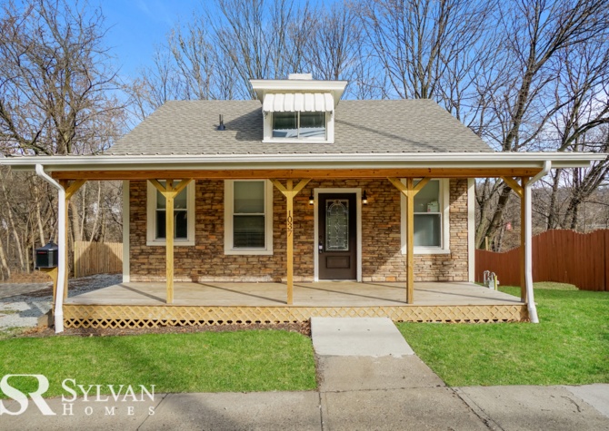 Houses Near Enjoy the coziness of this 3BR 1.5BA home