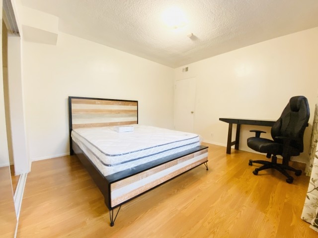 UCLA private bedroom for rent available on 9/1 for 1 year lease