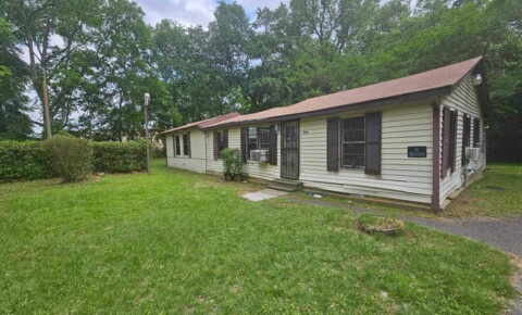 Houses Near LeTourneau Rent-To-Own this 3 Bed, 1 Bath House on .29 acres! $1,195/Month for LeTourneau University Students in Longview, TX