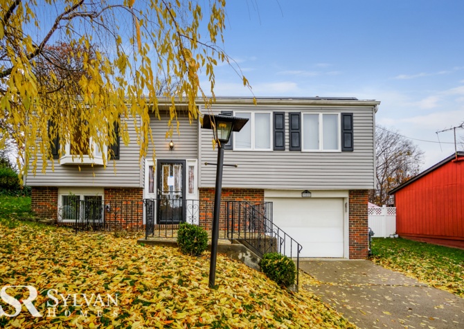Houses Near Fall in love with 3BR 2BA home