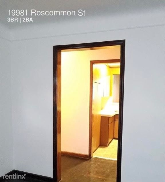 19981 Roscommon St