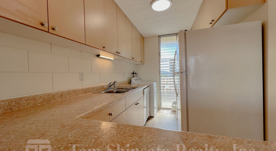 2 Bedroom with 1 parking at Victoria Towers in Makiki