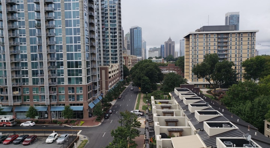 Uptown condo, 2 blocks from center of Charlotte