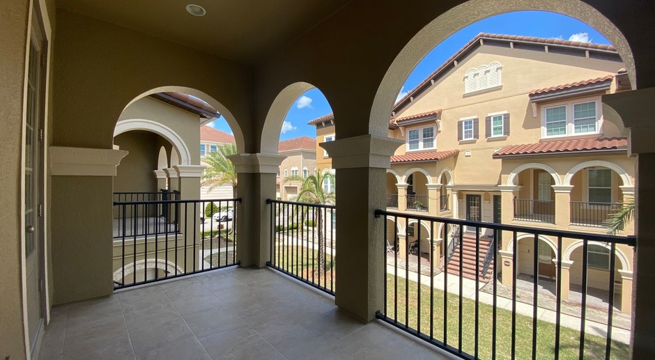Experience luxurious living in this spacious three-story townhouse in the heart of Lake Mary!!