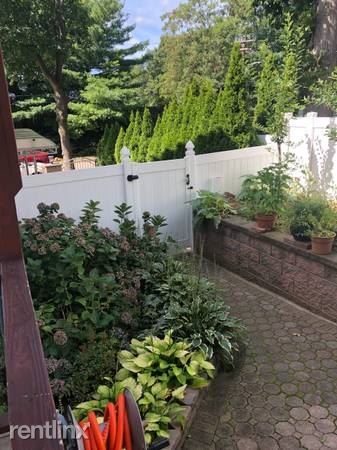 Updated 3 Bedroom Apartment 2nd Floor 2-Family Home- H/Hw- Balcony- /Bronxville