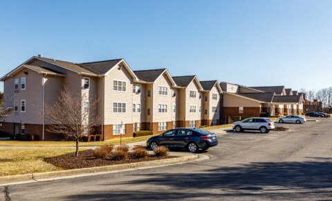 Apartments Near National Blue Ridge Village Apartments for National College Students in Salem, VA