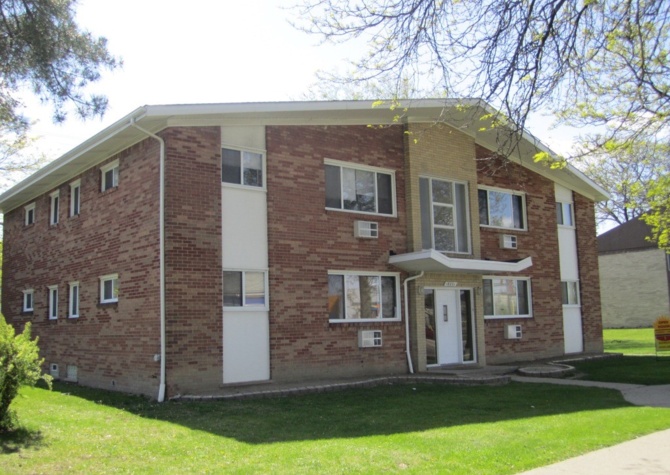 Houses Near Affordable and Quiet Senior Living Detroit Apartment