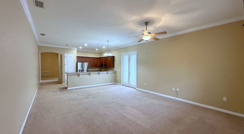 Spacious 2 story 2BR/2.5BA two story in the heart of South Tampa